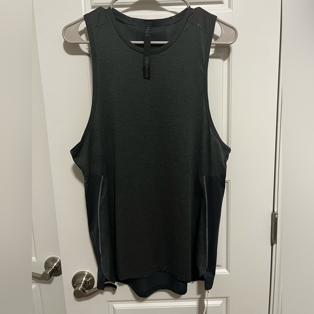 NWT Lululemon Fast and Free Tank Men